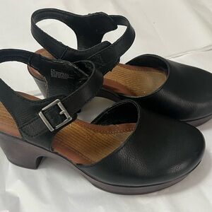 b.o.c. Black Leather Heels with Buckle